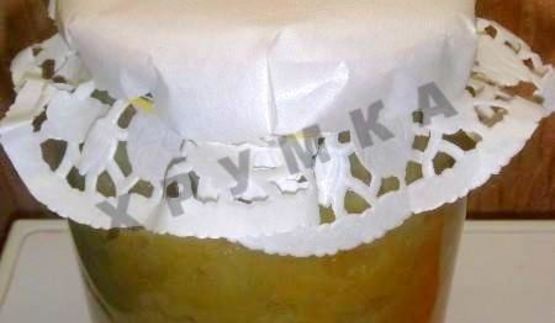 яблочное пюре со сгущенкой