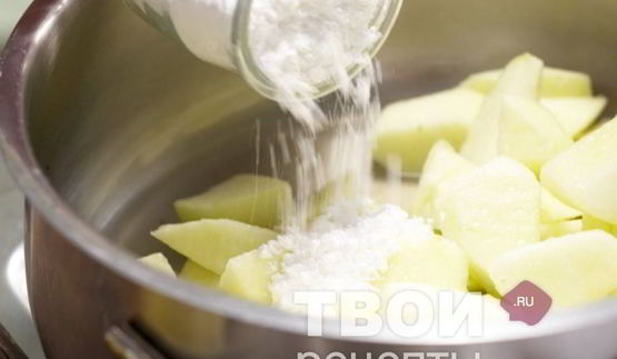 яблочное пюре