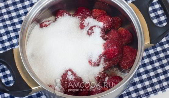 желе из клубники с агар-агаром