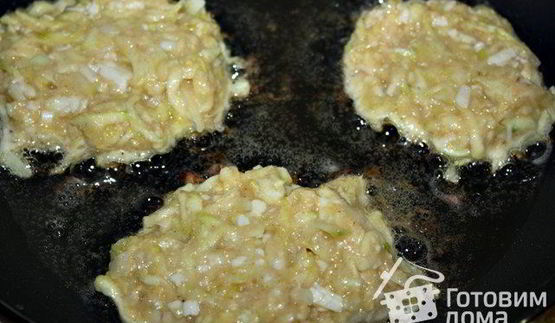 драники из цуккини с сыром