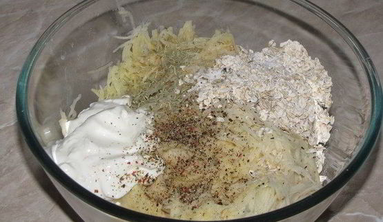 драники с грибами и кунжутом, запеченные в духовке