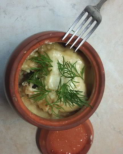 Рецепт драников, запеченных с грибами и мясом под сырным соусом