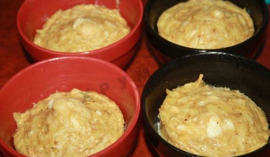 картофельные колдуны с сосисками и сыром в микроволновке