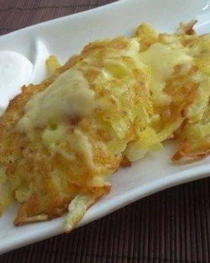 Рецепт простых драников из картофеля с сыром