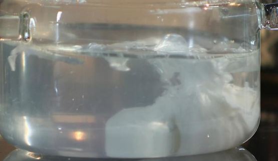 свекольно-картофельные драники с розовои трескои и яйцом пашот