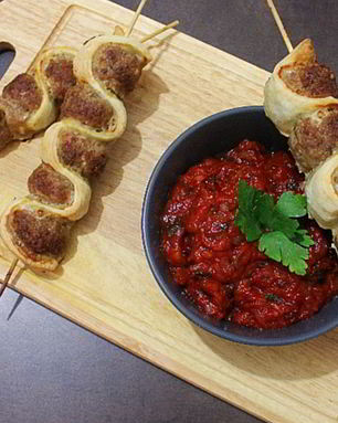 Фрикадельки на шпажках