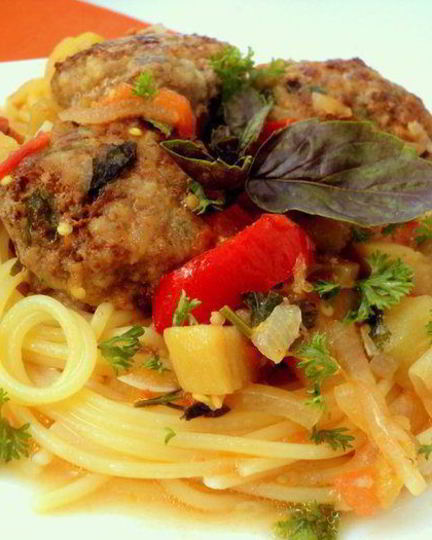 Рецепт фрикаделек с базиликом и овощами
