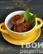 Фрикадельки с яблоками