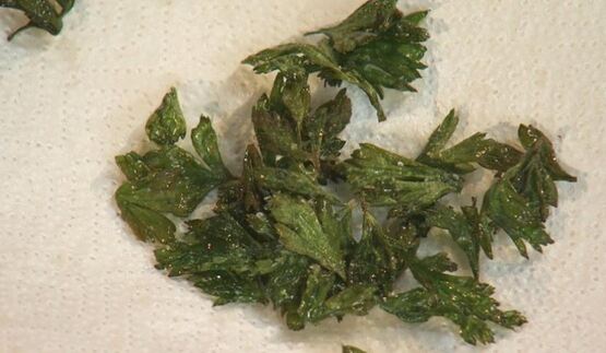 фрикадельки в брусничном соусе