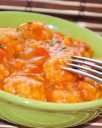 Фрикадельки в остром соусе