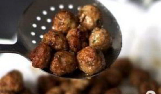 запеченные ригатони с фрикадельками