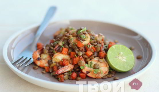 чечевица с креветками