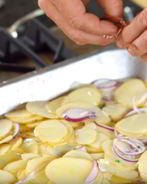 Картофель с луком