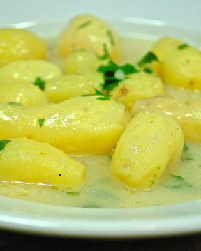 Картофель с петрушкой