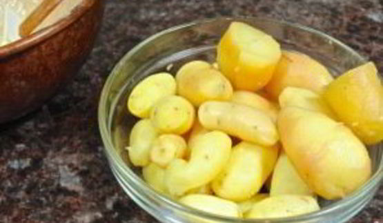 картофель с петрушкой