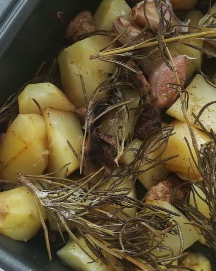 Рецепт картофеля с шампиньонами в духовке