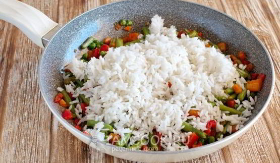 постный рис с овощами