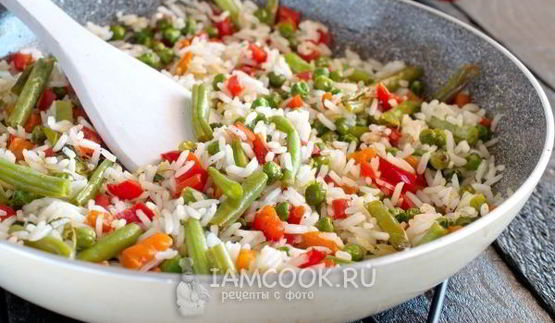 постный рис с овощами