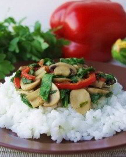 Рецепт риса с грибами, шпинатом и сладким перцем