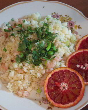 Рис с креветками и грушей