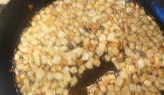 жареная картошка с сушеными грибами