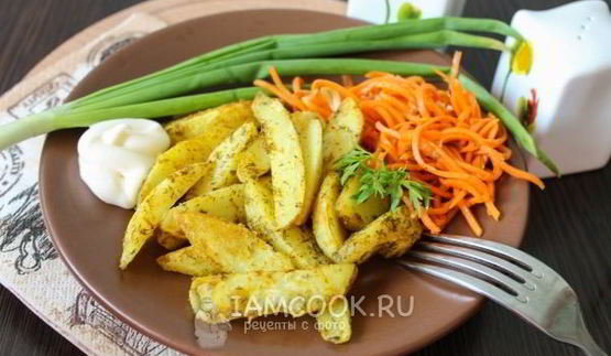 жареный картофель в панировке