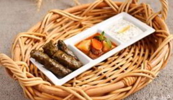 долма из виноградных листьев