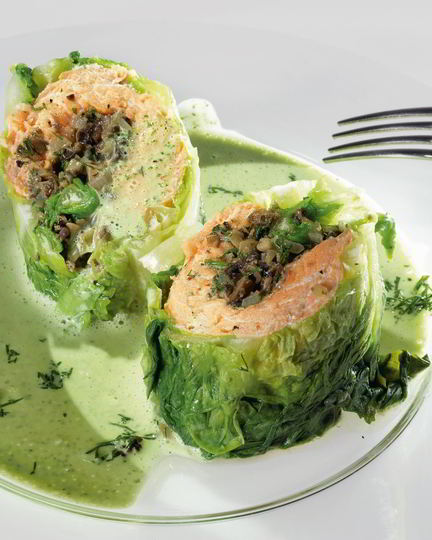 Рецепт голубцов из латука с форелью