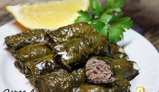 голубцы из виноградных листьев