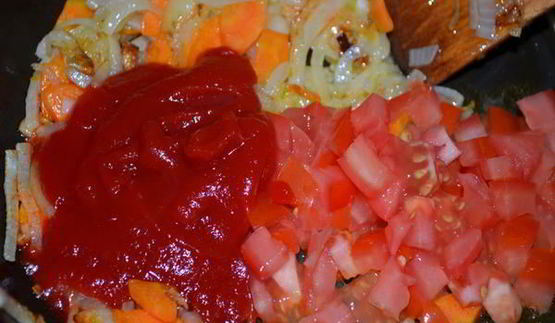 голубцы с мясом, рисом и грибами