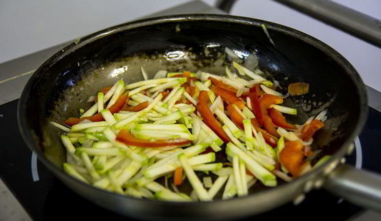 гречневая лапша с кальмарами