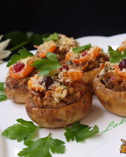 Рецепт фаршированных шампиньонов с пикантной начинкой