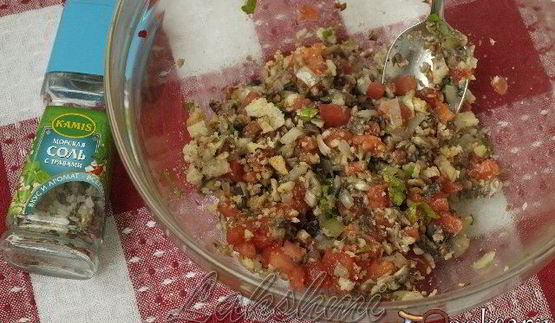 фаршированные шампиньоны с пикантной начинкой