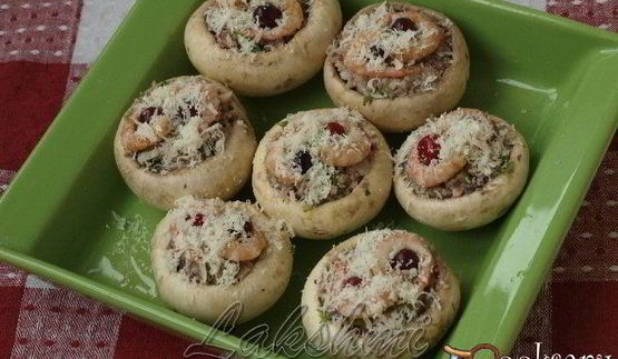 фаршированные шампиньоны с пикантной начинкой