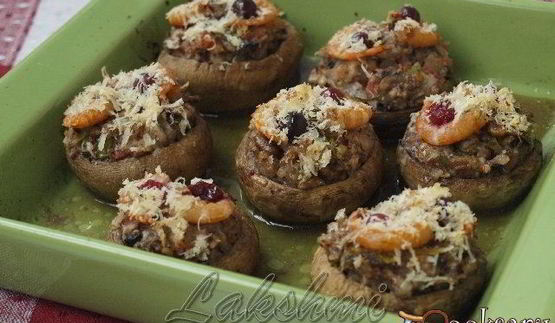 фаршированные шампиньоны с пикантной начинкой