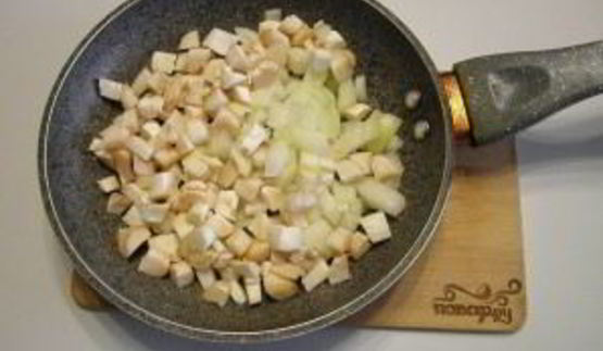 фаршированные шампиньоны в духовке с сыром