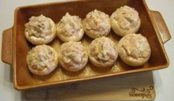 фаршированные шампиньоны в духовке с сыром