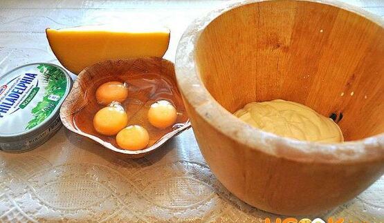 грибы с овощами в горшочках