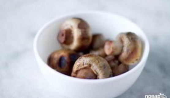 шампиньоны на углях