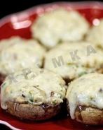 Шампиньоны с курицей и сыром