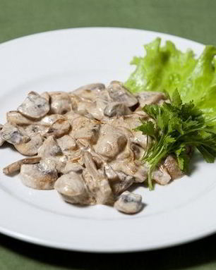 Шампиньоны со сливками