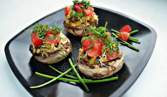 запеченные фаршированные шампиньоны