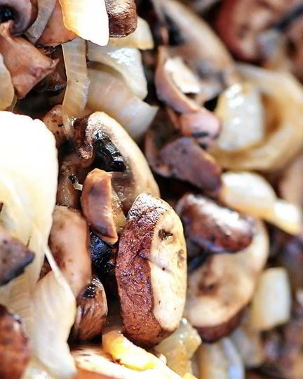 Рецепт жареных шампиньонов с луком