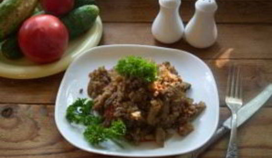 гуляш из баклажанов