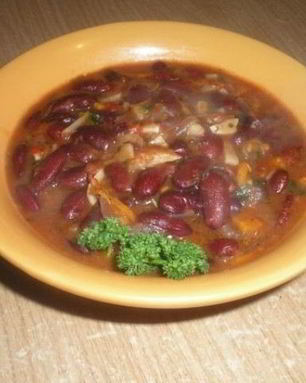 Гуляш из фасоли