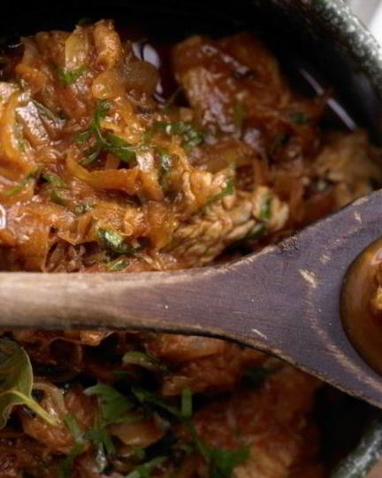 Рецепт гуляша из индейки с подливкой