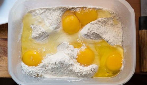 гуляш из мяса с клецками