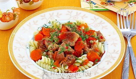 гуляш из свинины по-мадьярски в мультиварке