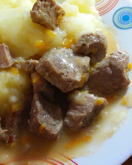 Рецепт гуляша из свинины в мультиварке-скороварке