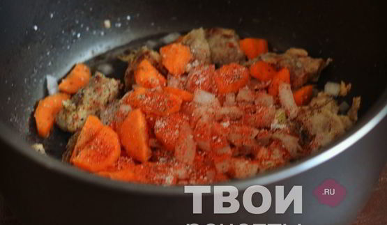 гуляш из свинины в мультиварке